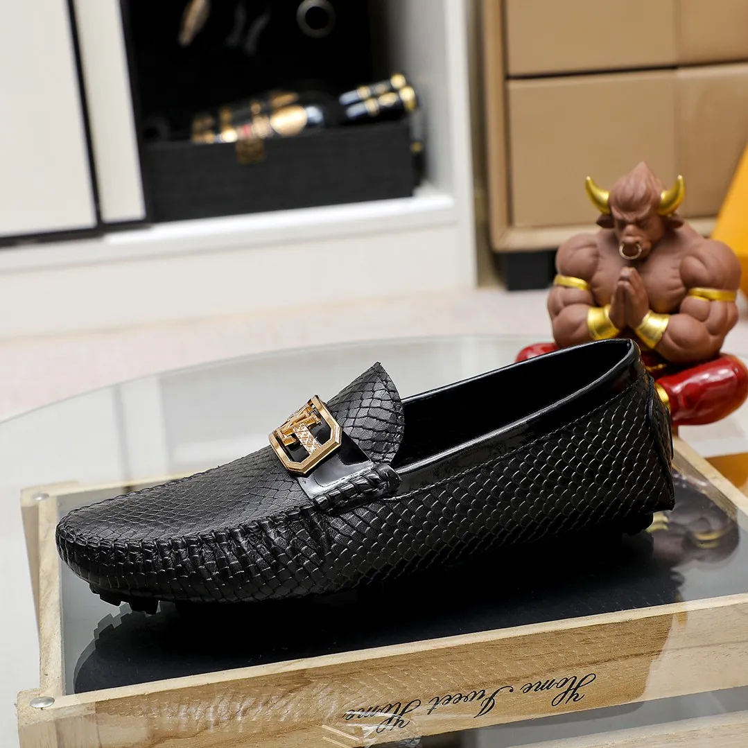 Men's shoes 💰360 💰 LV Louis Vuitton's top-quality Peaches men's shoes 💯Original copy of the official website, the upper is made of imported official website 1:1 material ❌Italian 🇮🇹 cowhide surface, imported pigskin lining. It’s definitely not made with ordinary craftsmanship, it’s the model used by celebrities! The factory’s craftsmanship is designed to create the most perfect shoes for trendy men! Colors available! 38-45 yards